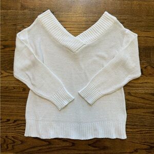 RD Style White Off-the-Shoulder V-Neck Sweater – Women’s Large